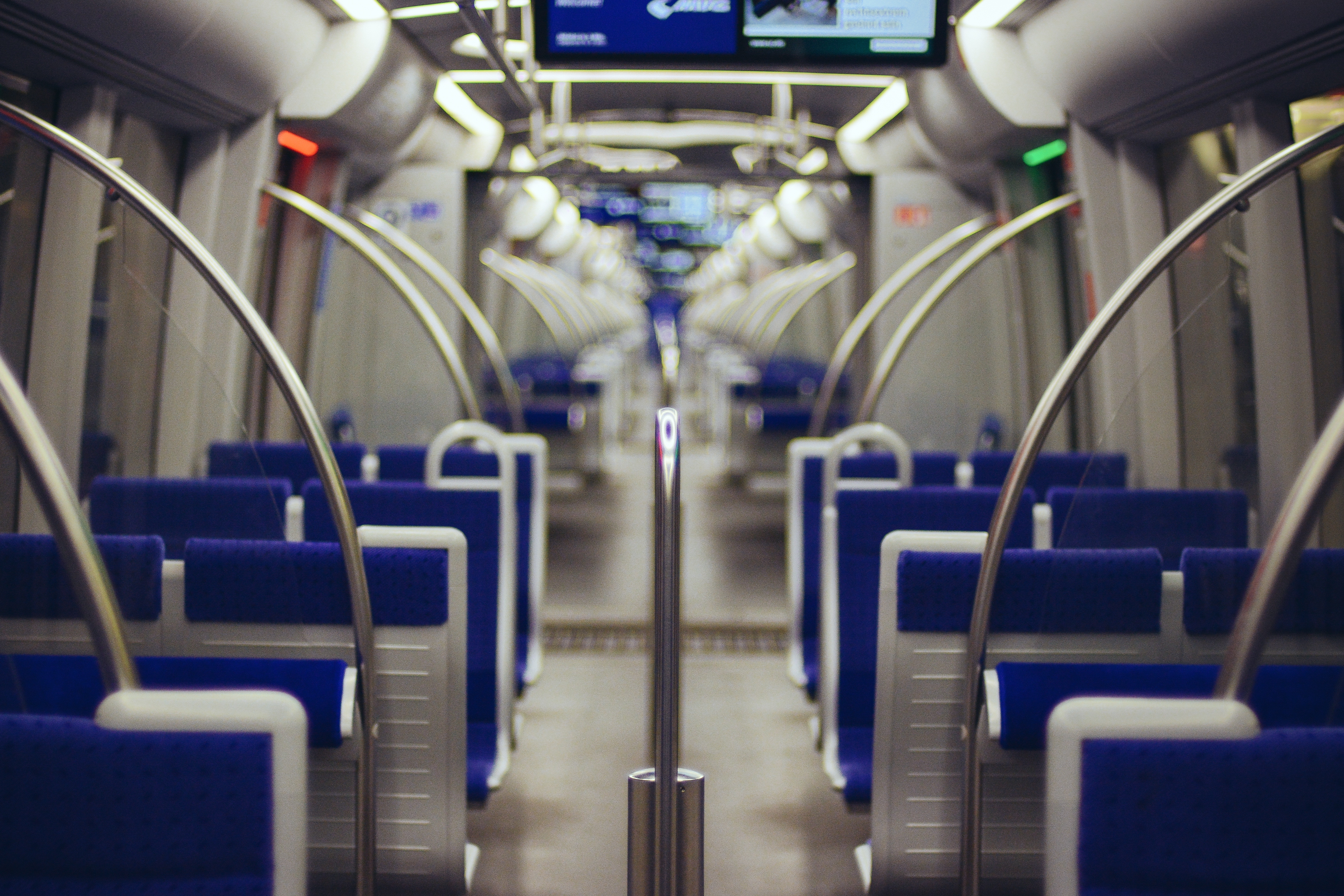 Empty train 
